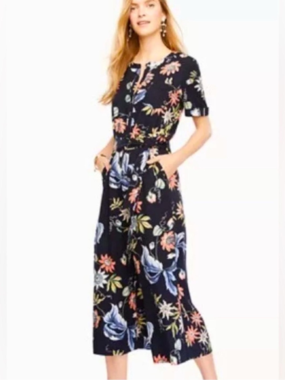 Ann Taylor Navy Floral Short-Sleeve Wide-Leg Belted Jumpsuit 00P